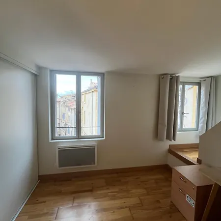 Joli Duplex Centre Apartment *