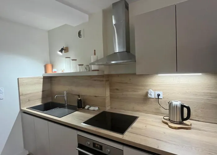 Apartamento Joli Duplex Centre - Maconciergerie34 *